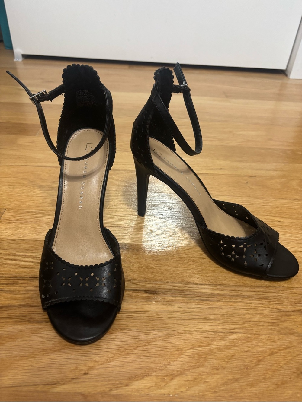LC Lauren Conrad Black Scalloped Ankle-Strap Heeled Sandals